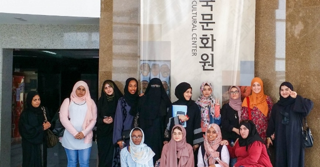 Korean Vibes Club visit the Korean Cultural Center in Abu Dhabi