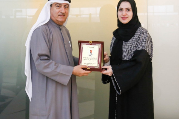 AU Donates to Ajman Club for Disabled