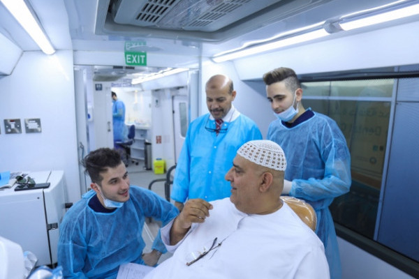 عيادة جامعة عجمان المتنقلة لطب الأسنان تقدم خدماتها في مختلف إمارات الدولة