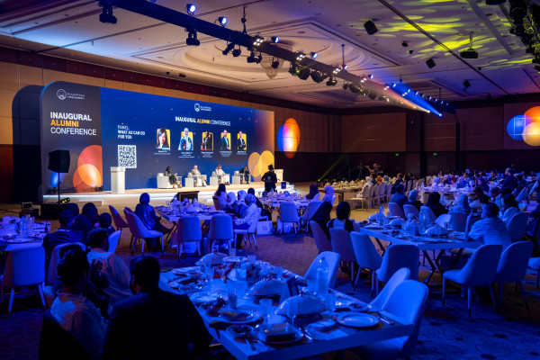 تحت رعاية سمو الشيخ عمار بن حميد النعيمي مؤتمر خريجي جامعة عجمان الأول يفتح آفاق الشراكة ويُرسّخ دور الخريجين في خدمة المجتمع