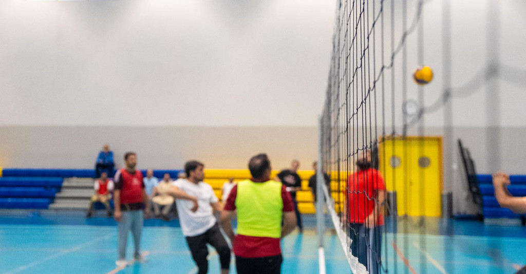 Ajman University’s Athletics Unit Organizes Volleyball Tournament for Taxi Drivers to Promote Health and Well-Being