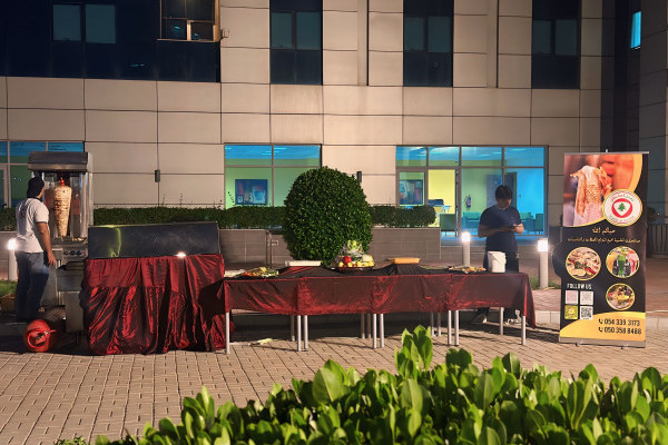 The Office of Students Housing Hosts the Shawarma Study Break Initiative _13