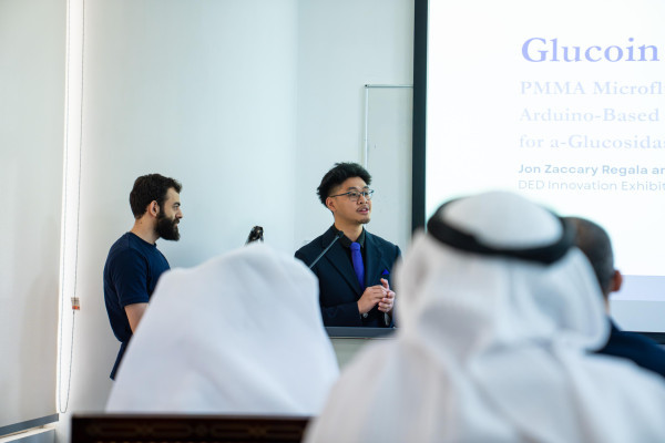 Ajman University Organizes “Business Innovation Exhibition” to Support Student Entrepreneurship