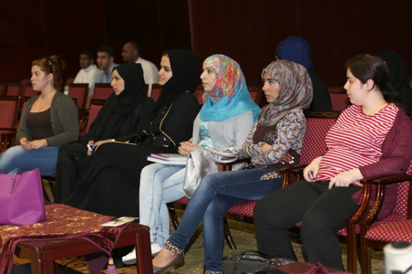 AUST organizes a workshop to encourage participation at  Tamaiaz & Falak Tayyeb 2014