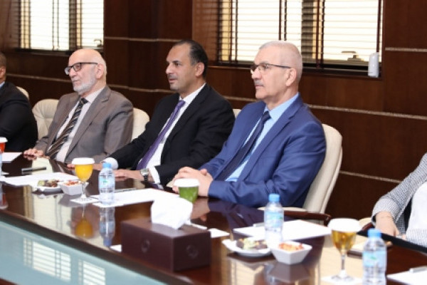 Ajman Police, Ajman University Consider Enhancing Cooperation in Innovation