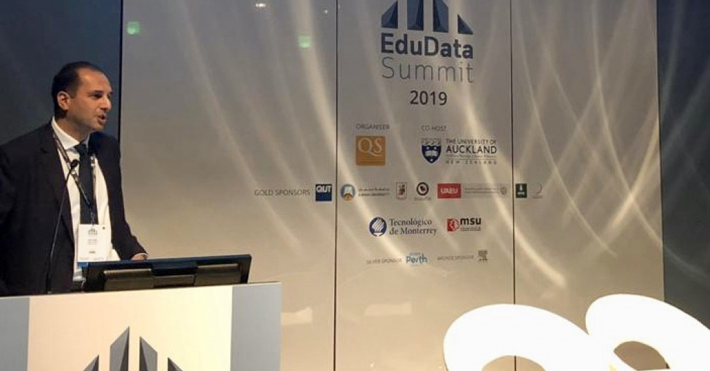 جامعة عجمان ترعى قمة البيانات التعليمية (EduData) في بريطانيا