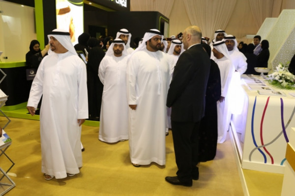 AU Fujairah Campus Signs MoU with HR Fujairah Government