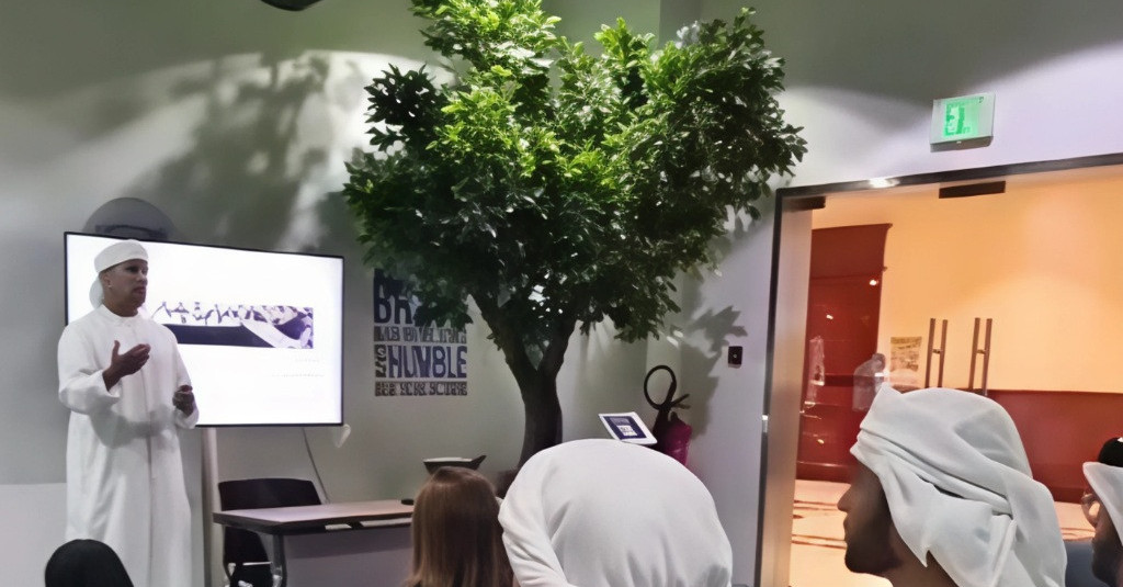 Master’s Students Explore and Evaluate Digital Tools for Sociological Data Analysis