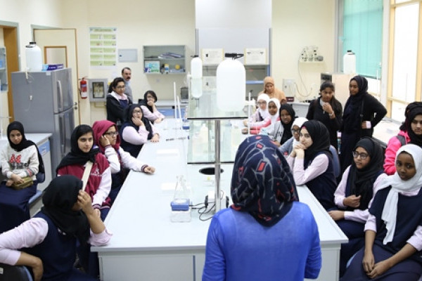 School Students Visit Ajman University