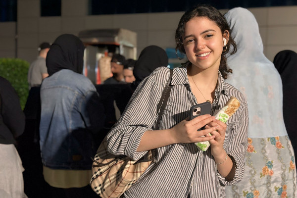 The Office of Students Housing Hosts the Shawarma Study Break Initiative