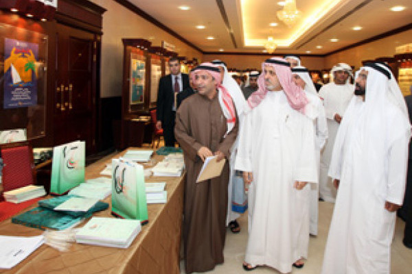 جامعة عجمان تنظم  ندوة تقاربية حول 