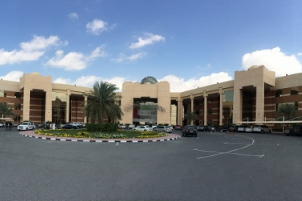 استمرار القبول بالجامعة وإمكانية الدراسة في عطلة نهاية الأسبوع