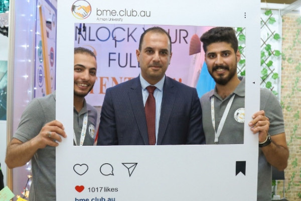 Students Club Fair at AU