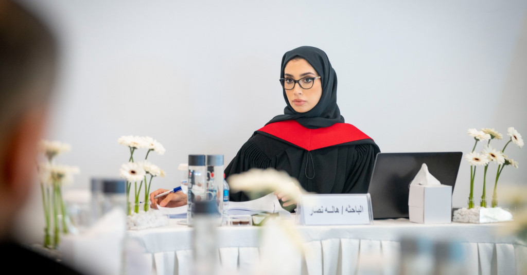 الطالبة هالة نصار ثابت تحصد تقدير امتياز في رسالة الدكتوراه بتخصص القانون الخاص