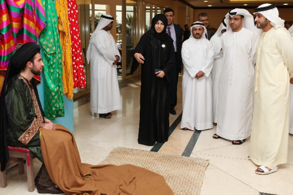 جامعة عجمان تطلق حملة لغتي هويتي تحت شعار يوم بلا عامية