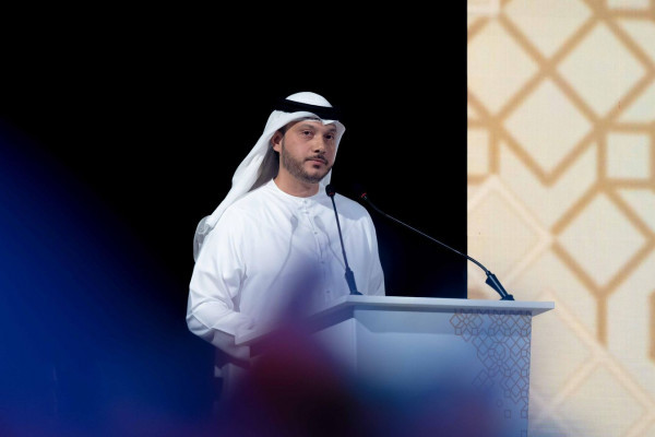 عمار بن حميد يشهد الحفل السنوي لخريجي وشركاء جامعة عجمان لعام 2024 وإطلاق مبادرة برنامج المنح الوقفية