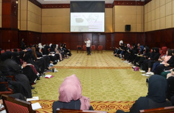 Academic Counseling Unit Holds Personal Development Lectures