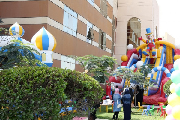 جامعة عجمان تنظم مهرجان الربيع للطلبة والطالبات