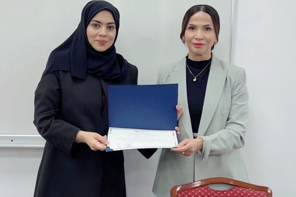 ورشة تدريبية حول فن المرافعة لطلبة كلية القانون بجامعة عجمان