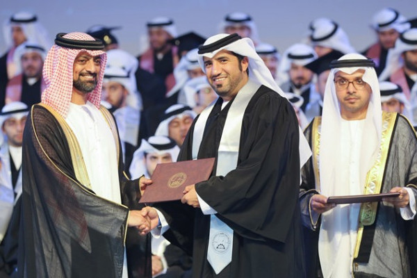 حاكم عجمان يشهد حفل تخريج الدفعة الـ 24 من جامعة عجمان تحت شعار 