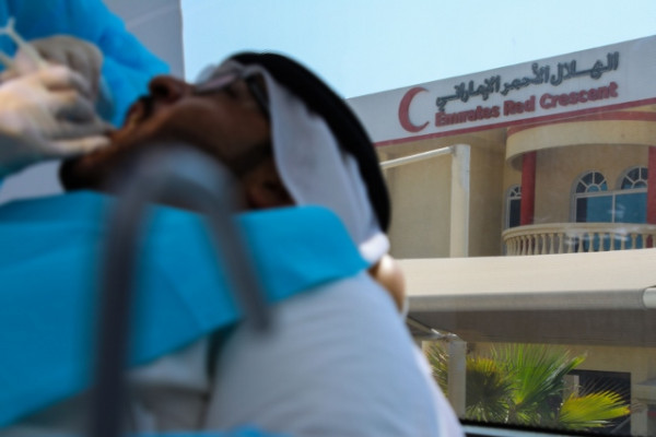 AU Mobile Dental Clinic Offers Services Across the Emirates