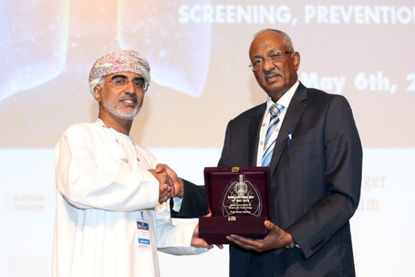 مناقشة إمكانية إنشاء مركز مختص في مرض الربو في دولة الإمارات خلال مؤتمر طبي متخصص في جامعة عجمان