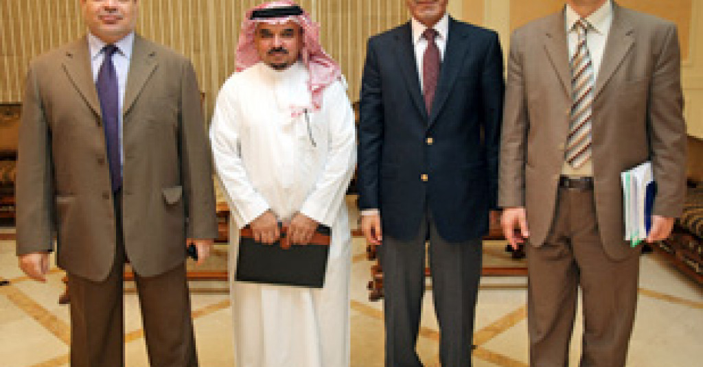 زيارة الملحق الثقافي السعودي في الدولة لجامعة عجمان