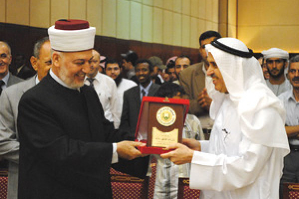 خطيب المسجد الأقصى في ندوة بجامعة عجمان: فلسطين والقدس بحاجة إلى استراتيجية شبيهة بعملية جراحية كبرى لإنقاذها من تدنيس الصهاينة