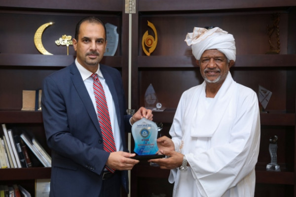 Delegation from International University of Africa Visits AU