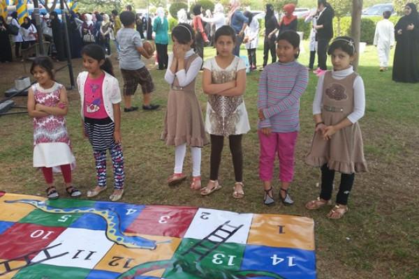 جامعة عجمان تنظم مهرجان الربيع للطلبة والطالبات