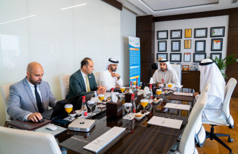 راشد بن حميد يترأس اجتماع اللجنة التنفيذية لمجلس أمناء جامعة عجمان