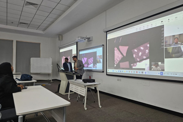 College of Pharmacy and Health Sciences Strengthens Industry Ties with Scanning Electron Microscopy (SEM) Seminar