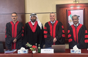 سعيد القحطاني يناقش أطروحة الماجستير في كلية القانون بجامعة عجمان