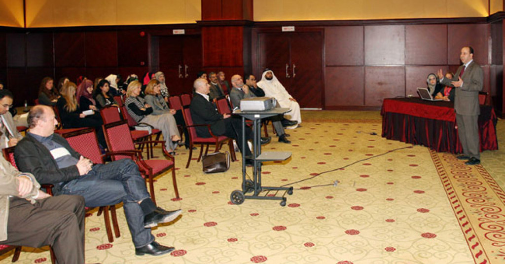 طلبة الهندسة بجامعة عجمان ونظرائهم الألمان يستعرضون مشاريعهم المعمارية