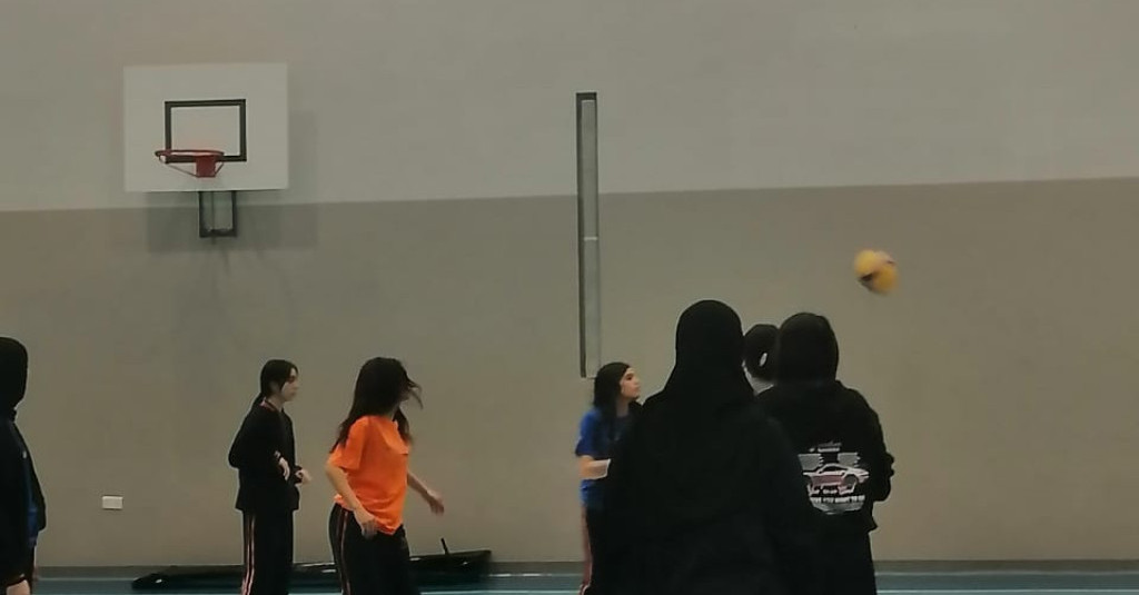 AU Athletics Unit Hosts Sports Day for Al Itqan American School
