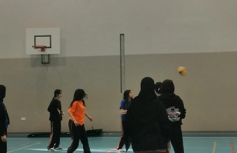 AU Athletics Unit Hosts Sports Day for Al Itqan American School