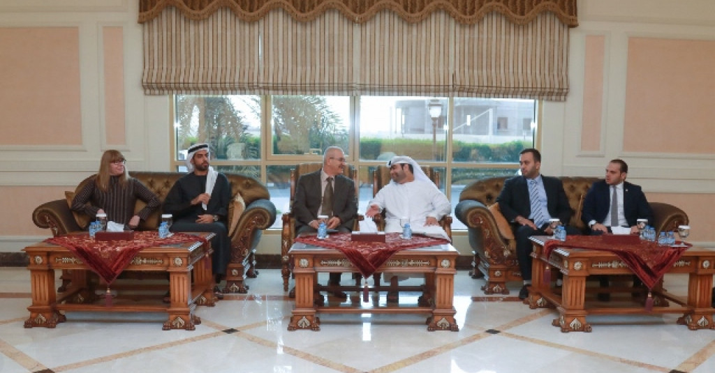 اجتماع مجلس خريجي جامعة عجمان الجديد