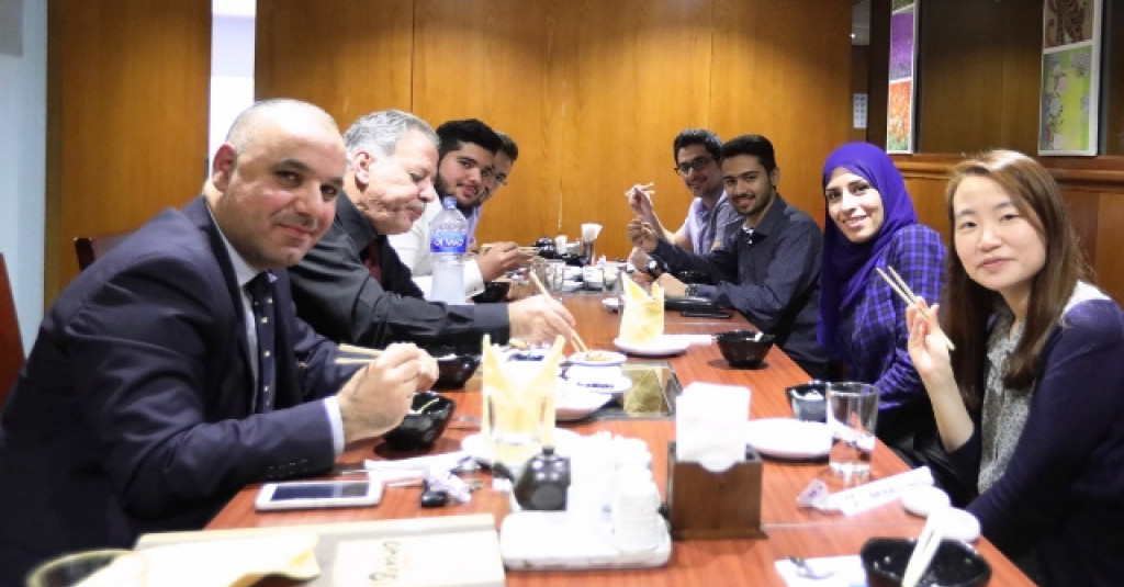 بحث التعاون الثقافي بين الجامعة والقنصلية الكورية