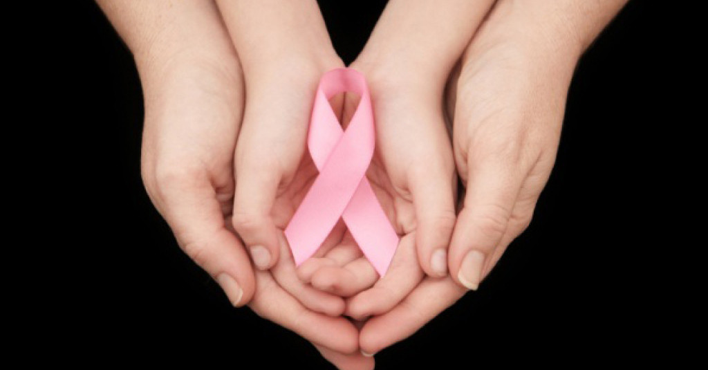 جمعية الخريجين تشارك في فعاليات الشهر العالمي للتوعية بسرطان الثدي