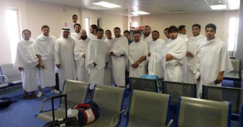 جمعية الخريجين تنظم رحلة إلى الأراضي المقدسة لأداء العمرة