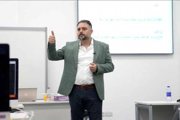 تحديات سوق العمل التي تواجه خريجي الإعلام