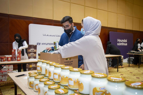 Ajman University Collaborates with Hyundai Motor Company to Launch Mobile Food Bank for Underprivileged