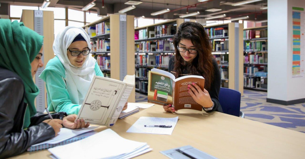 جامعة عجمان شريك أكاديمي في مؤتمر دولي للتعليم بتايلاند