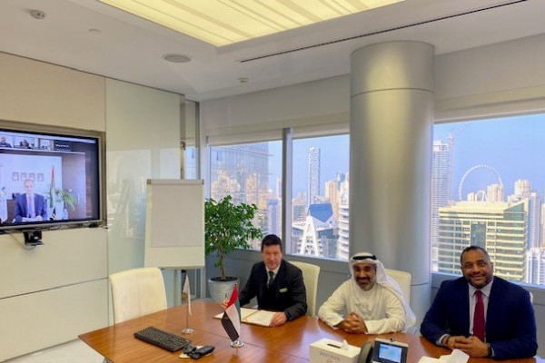 جامعة عجمان توقع مذكرة تفاهم مع بورصة دبي للذهب والسلع  لتطوير قادة ومواهب المستقبل