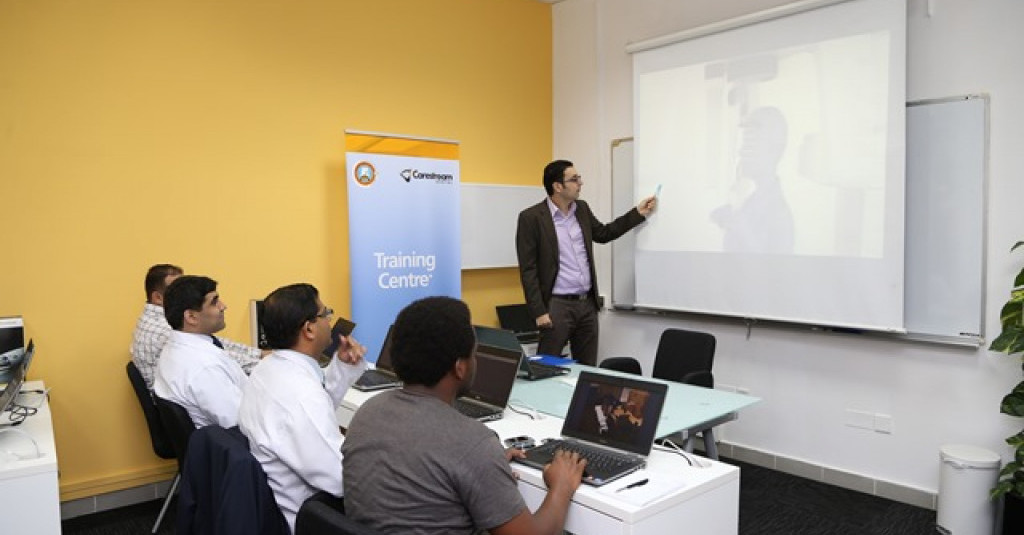مركز التدريب والتصوير الإشعاعي في جامعة عجمان يعقد دورة تدريبية
