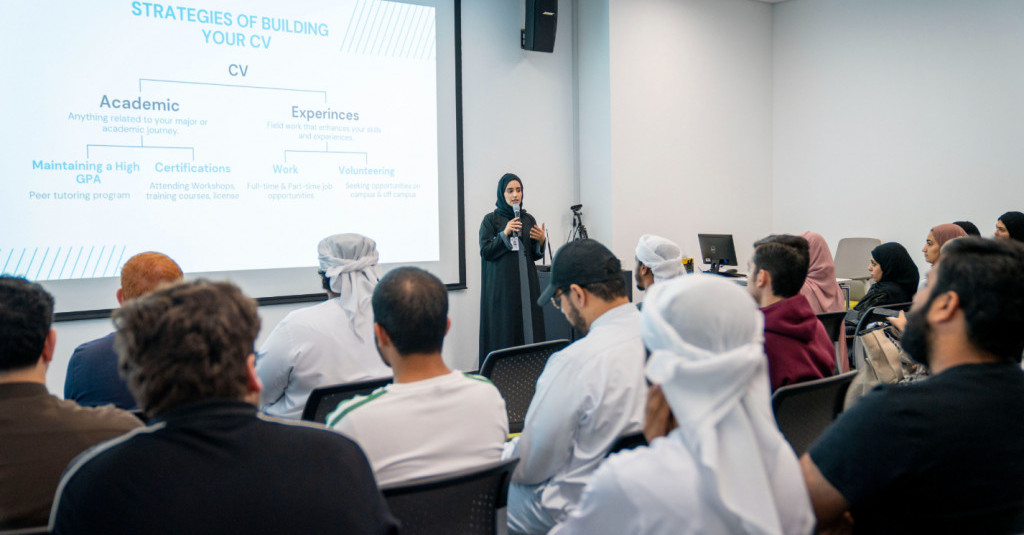 Masar Career Excellence Organizes a Workshop on Develop Your CV Early On