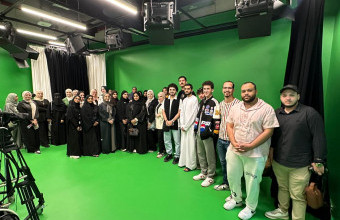 زيارة وجولة ميدانية لطلبة وخريجين كلية الاعلام بمركز ياس الإبداعي
