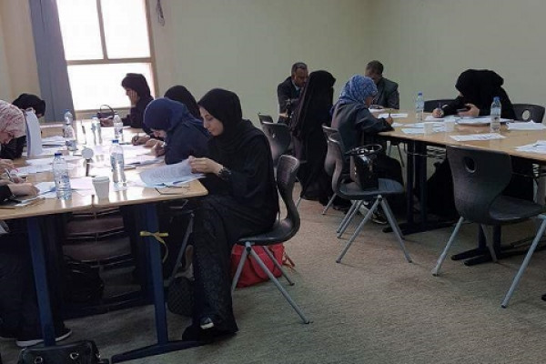 ورش تدريبية متخصصة لطلبة كلية التربية