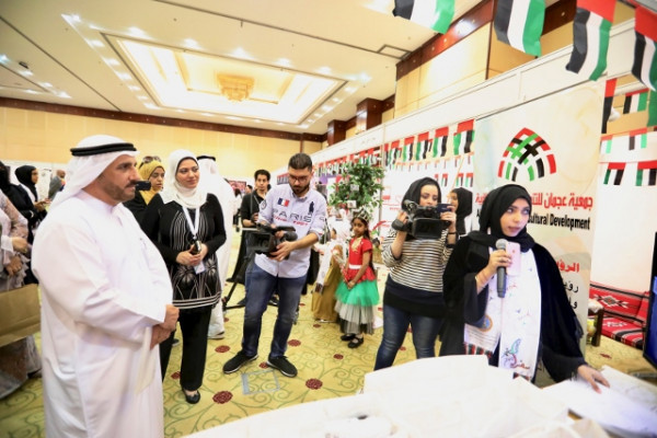 معرض مشاريع التخرج يبرز إبداعات طلبة الإعلام