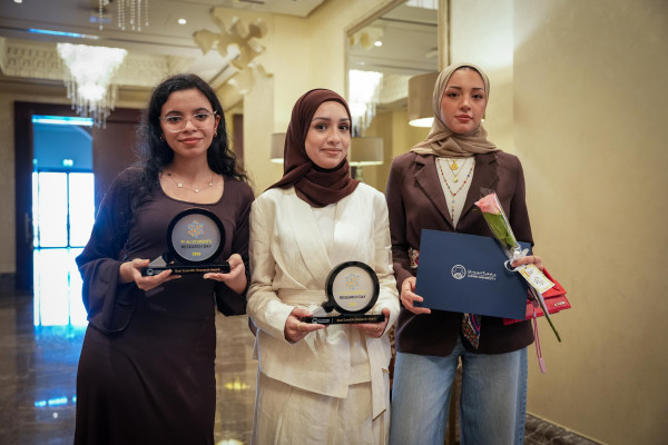 Ajman University Reinforces Its Research Leadership at the 9th Research Day, Showcasing Innovative Student Projects Across Diverse Disciplines